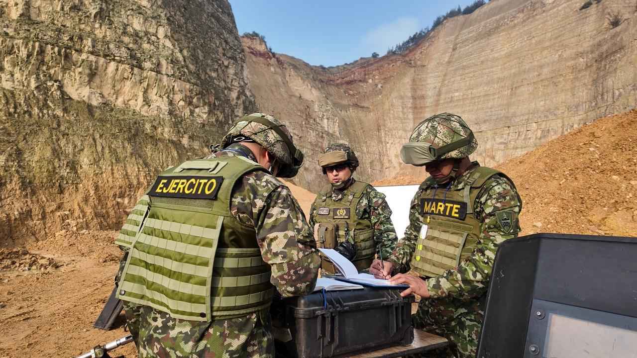 Frente a la amenaza invisible: la Escuela de Ingenieros entrena a quienes salvan vidas